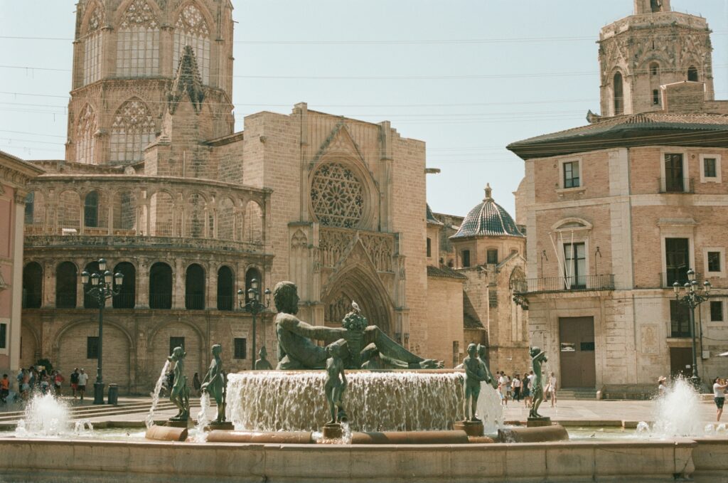 nan-zhou-pKUiOQjAUFA-unsplash-1024x679 Scalo a Valencia con MSC Orchestra: cosa vedere in poche ore