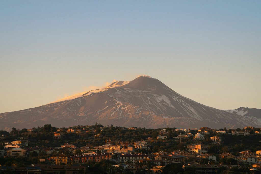 samir-kharrat-4Vnmyn0FsRU-unsplash-1024x683 3 mete indimenticabili per viaggi di un giorno in Italia