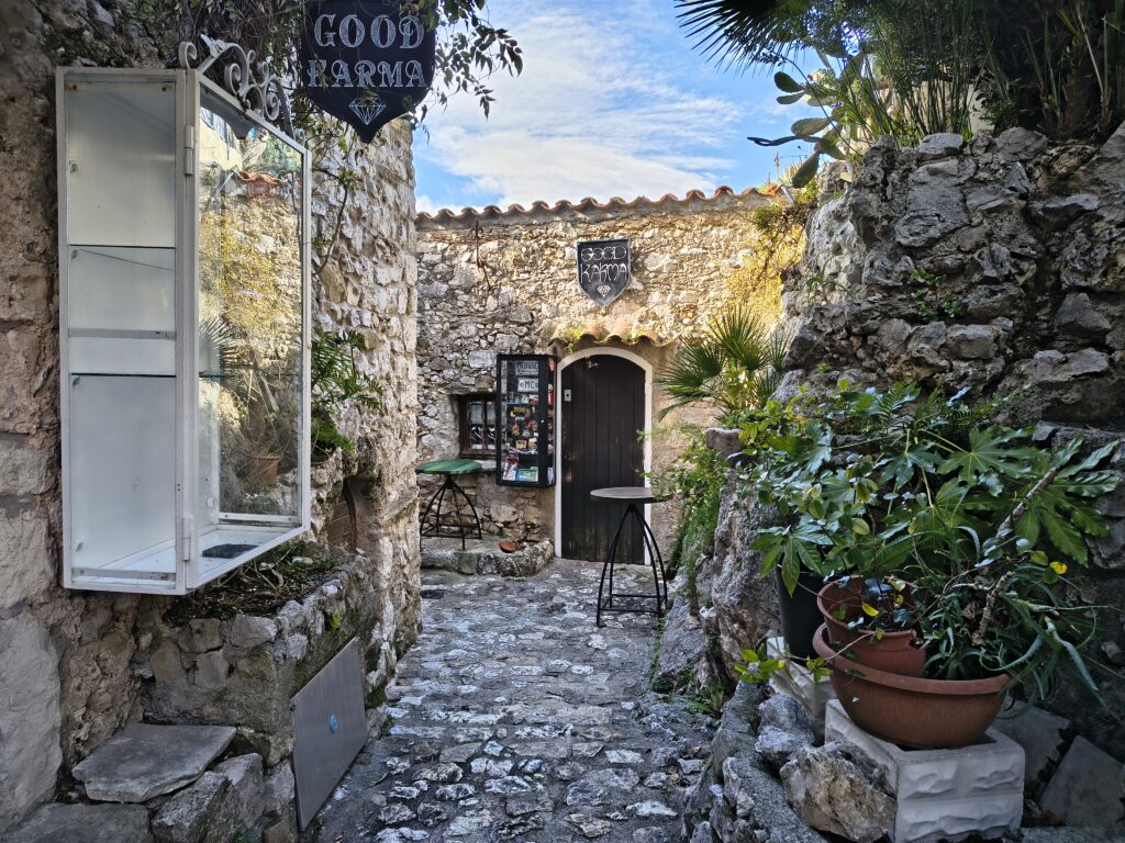 IMG_20260212_120611285_HDR-1024x768 Èze: il villaggio medievale sospeso tra mare e cielo sulla Costa Azzurra